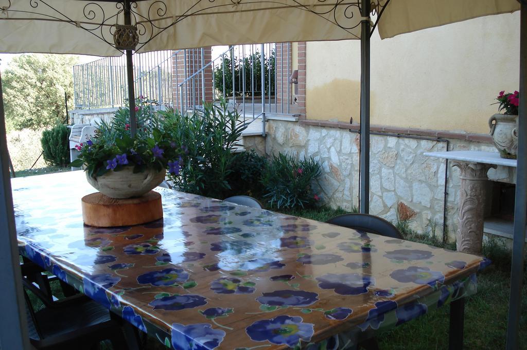 Casa La Pineta Vila Pievescola Exterior foto